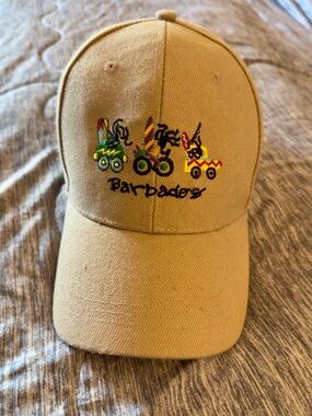 Vintage Beige Hat with Colorful Embroidery - Barbados